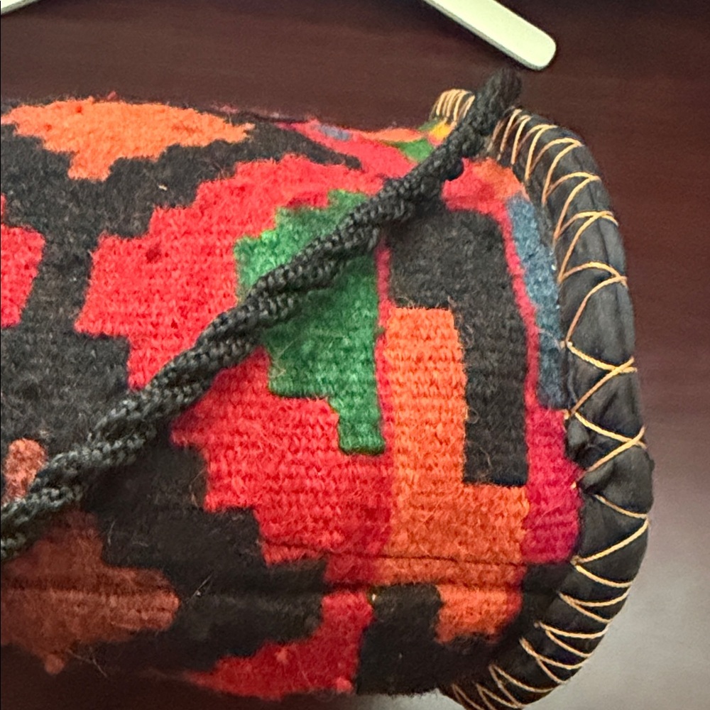 Colorful Geometric Patterned Women's Rug Bag - Picture 4 of 8